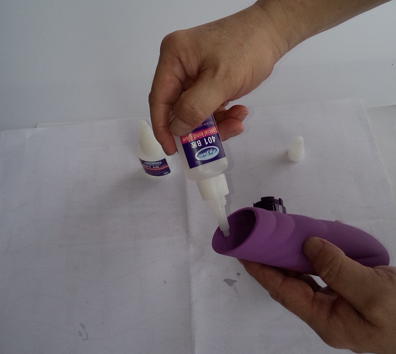 硅膠粘塑料材質聚力膠水