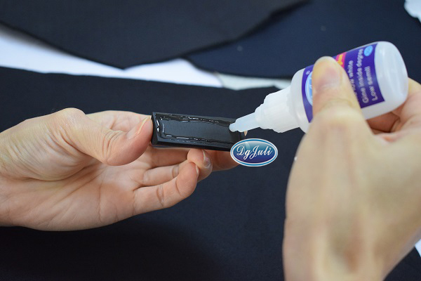 輸送帶膠水什么品牌好