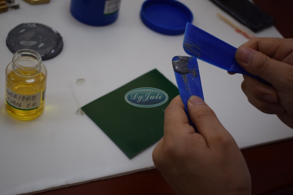 銅質金屬修補膠水 銅質金屬修補膠水