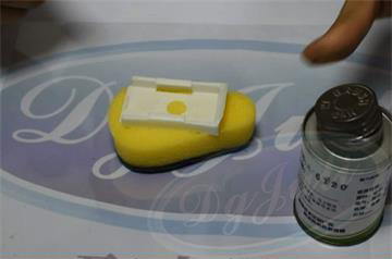 做沙發的海綿用什么膠水粘？優選聚厲牌EVA海綿專用膠水