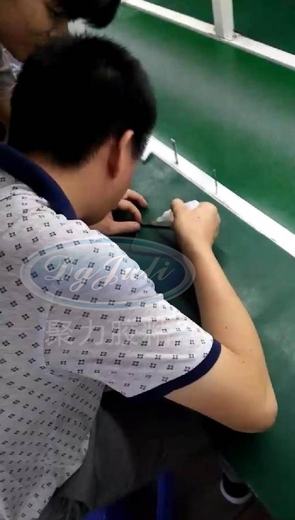 手機(jī)邊框?qū)S媚z水 手機(jī)邊框?qū)S媚z水