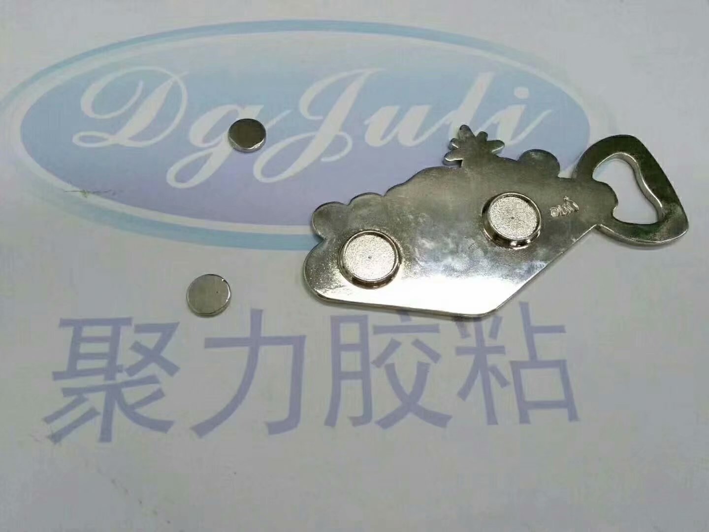 客戶使用粘不銹鋼快干膠案例