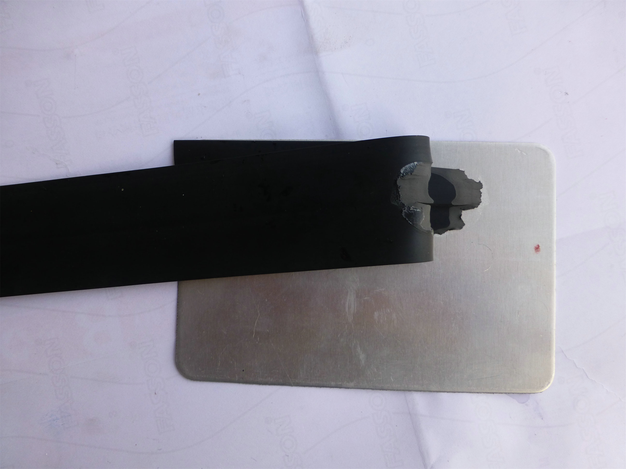 橡膠粘金屬膠水