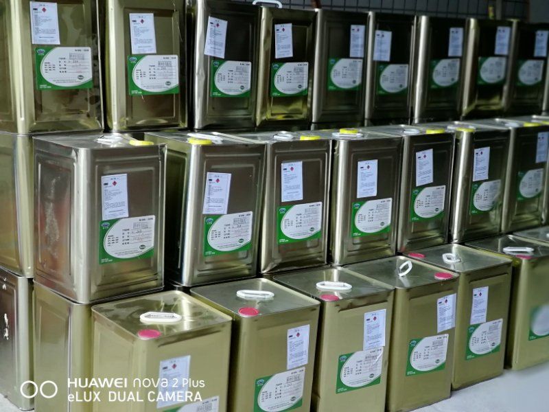 粘彩鋼板膠水--選擇聚力粘彩鋼板強力膠水保證15年不開膠！