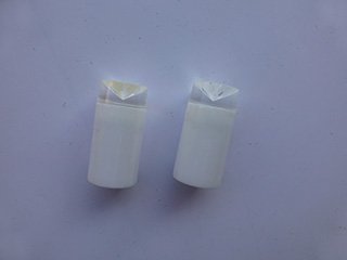 用什么膠水粘亞克力與陶瓷？優(yōu)選聚厲牌環(huán)氧AB膠無膠痕不發(fā)白低氣味