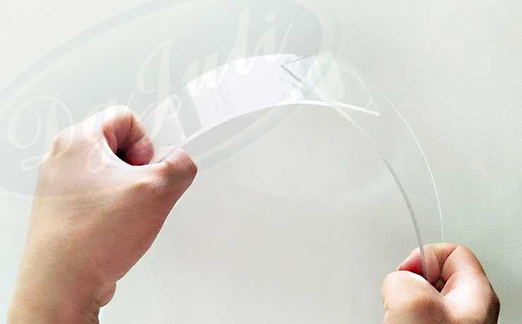 塑料專用UV膠的如何使用才能達到牢固透明的效果【 UV膠廠家聚力】