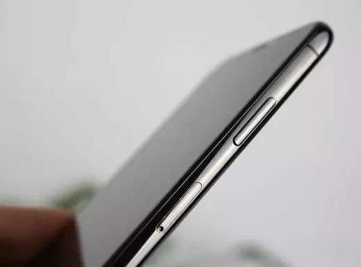 手機側(cè)鍵粘接，找聚力膠水定制高強度TPU塑料和鋁合粘接膠水