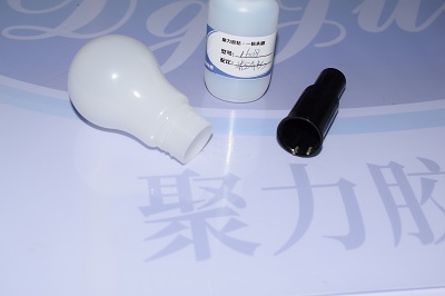 ABS燈罩粘接，就用與ABS塑料融合為一體的ABS膠水