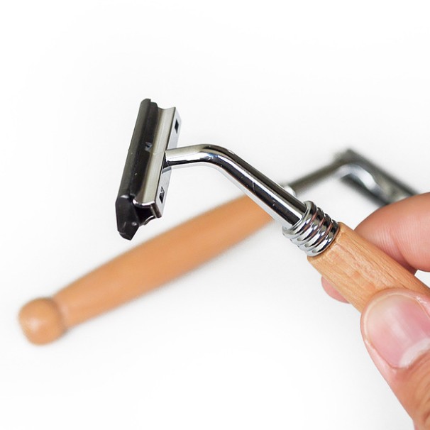 木材粘金屬不銹鋼膠水強度達到破壞材質不脫膠 來自東莞聚力膠水廠家