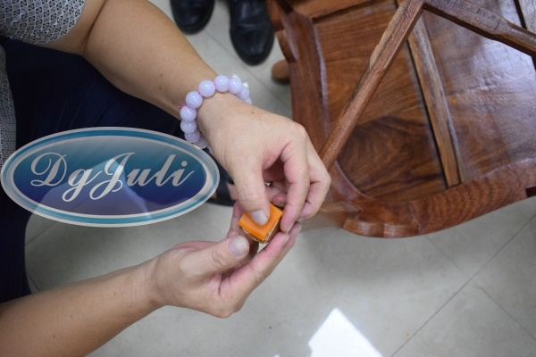 軟橡膠和木制桌腿粘接,高濃度瞬間膠水,瞬間膠水