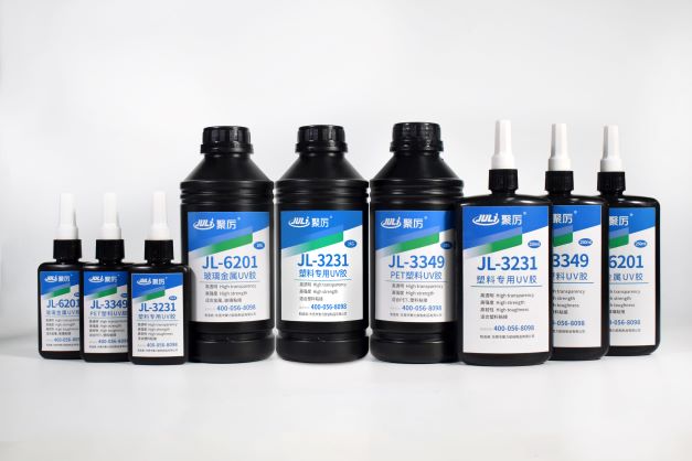 粘配飾用什么膠水？首推聚力UV膠，高透明耐黃變