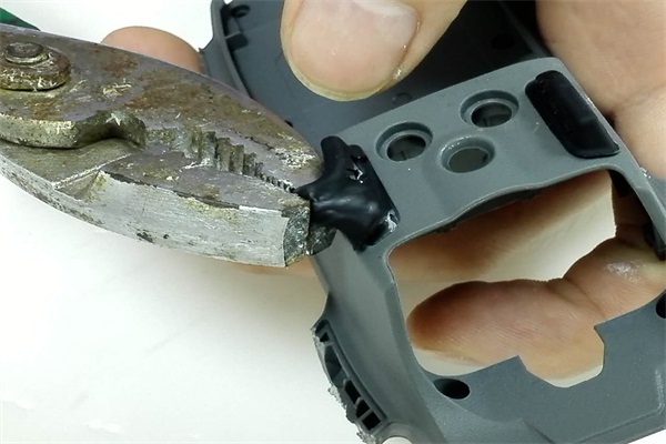 尼龍和塑料粘接膠水