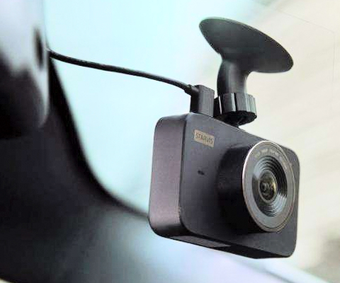 行車記錄儀用什么膠水粘？選用聚力ABS塑料膠水快速定位粘接