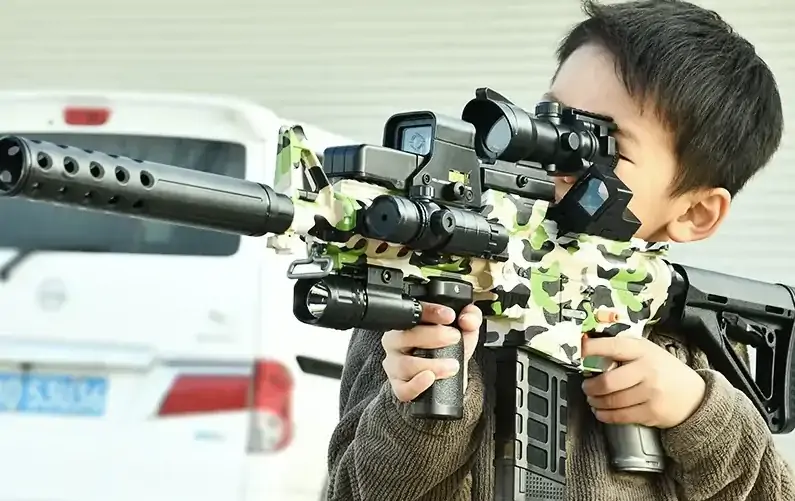 聚力無白化尼龍瞬間膠，通過歐盟標準，成熟應用于玩具行業