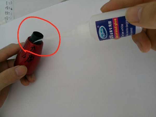 金屬專用瞬間膠水，小面積塑料和金屬用的膠水！