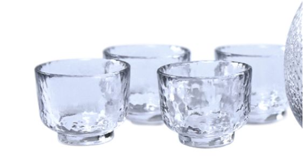 酒杯制造遠離瑕疵--聚力高透明水晶膠 酒杯制造遠離瑕疵--聚力高透明水晶膠