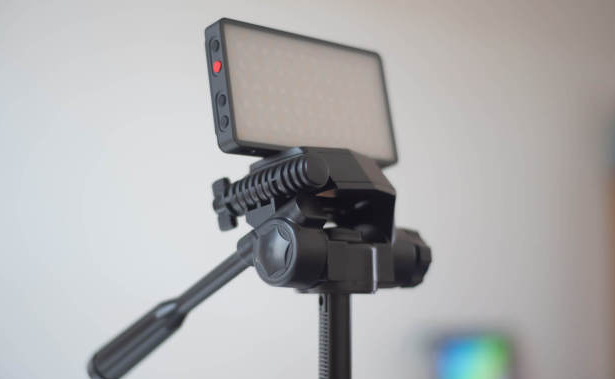 尼龍與金屬粘接用膠,耐高溫耐老化 尼龍與金屬粘接用膠,耐高溫耐老化