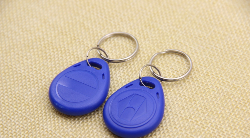 門(mén)禁卡使用ABS塑料膠水,操作簡(jiǎn)單更環(huán)保!